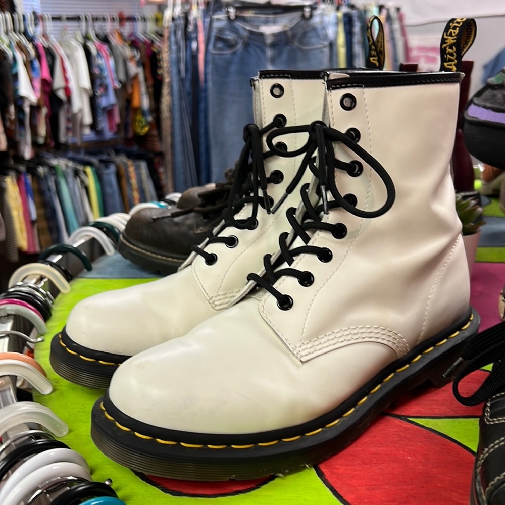 White dr marten docs boots